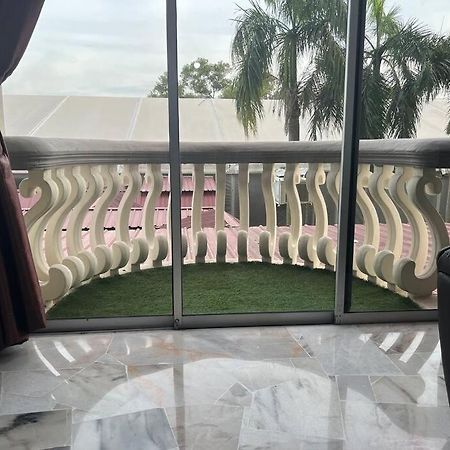 Glory Beach Aparment 2 Bedroom Port Dickson Exterior foto
