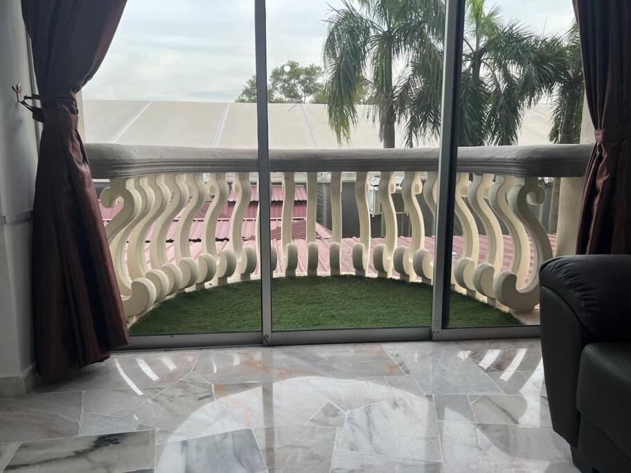 Glory Beach Aparment 2 Bedroom Port Dickson Exterior foto
